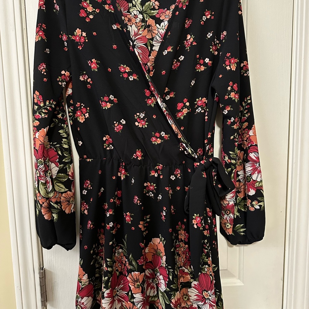 See You Monday Black Floral Long Sleeve Dress